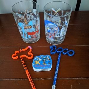 Disney Memorabilia Asst; 2000